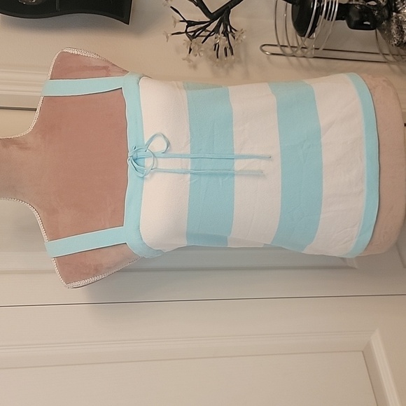 Banana Republic Tops - Banana Republic Sleeveless Light Blue and White Square Neck Top.  EUC, Size L